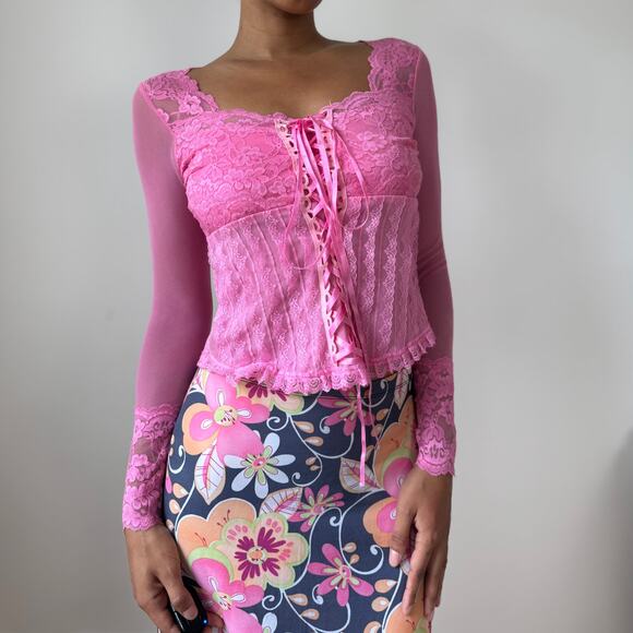 Unknown Tops - Vintage Y2K Pink Lace Corset-Style Long Sleeve Top (S)